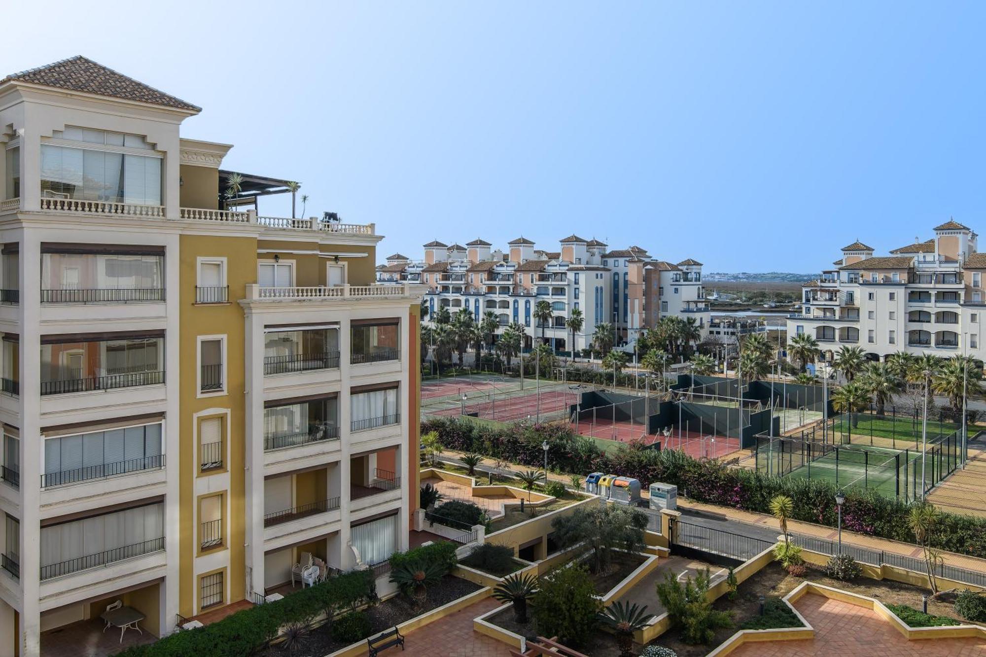 Playa Grande By H Apartment Isla del Moral Room photo
